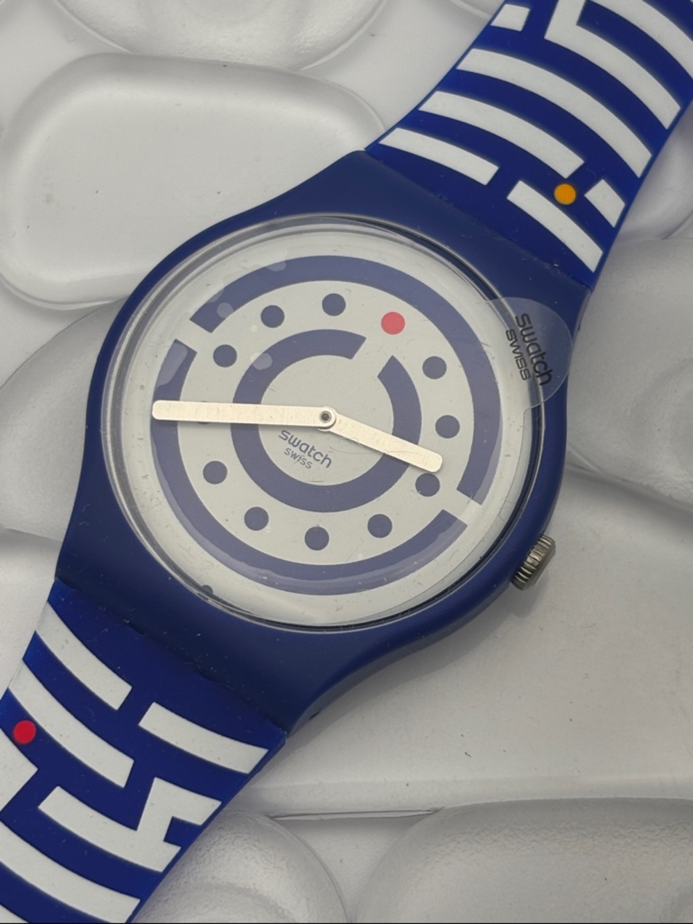 Swatch Watch - SUOZ279 - FOLLOW THE DOTS - Club Special 2018